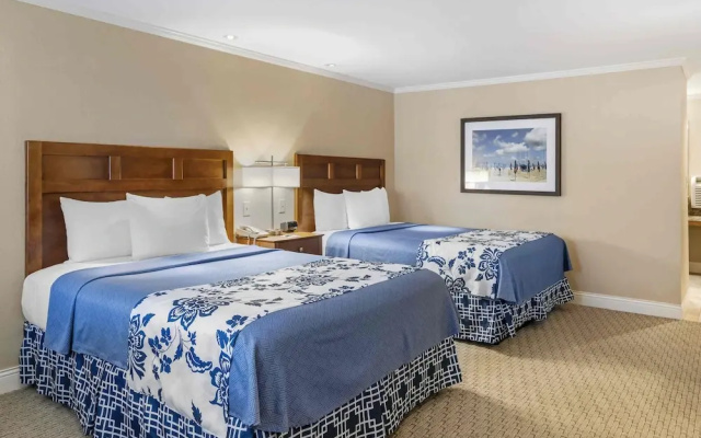 photo 3 of Juniper Hill Inn