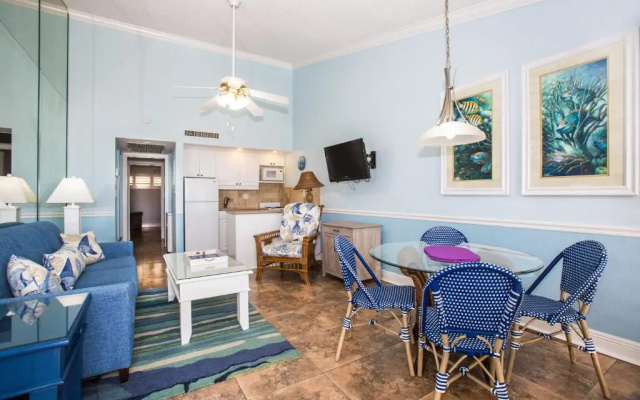 photo 2 of Jupiter Reef Club
