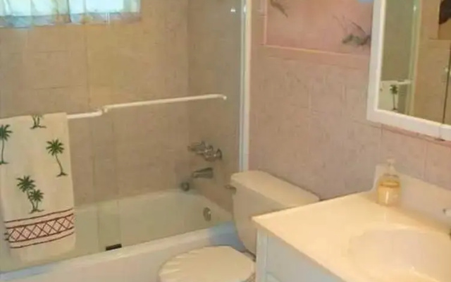 photo 4 of Just Another Day In Paradise 2 Bedroom Home
