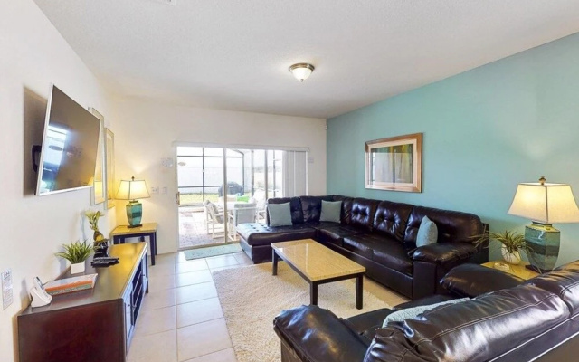 photo 3 of Just Reduced Beautiful 5 Bed Pool & Lots Of Space 5 Bedroom Home by Redawning