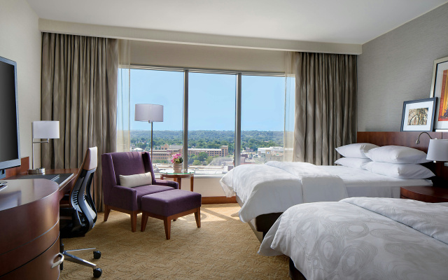 photo 4 of JW Marriott Hotel Grand Rapids