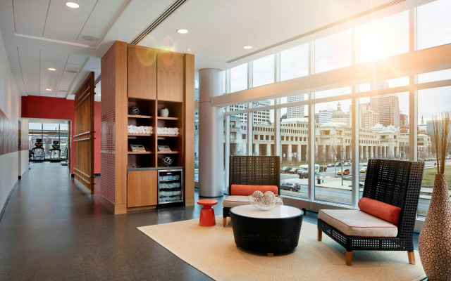 photo 2 of JW Marriott Indianapolis