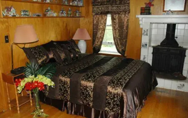 photo 4 of Kable House Inn