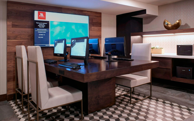 photo 3 of Kansas City Airport Marriott