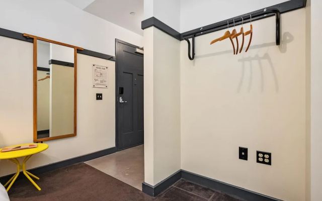 photo 3 of Kasa Atrium Studio East Liberty The Maverick