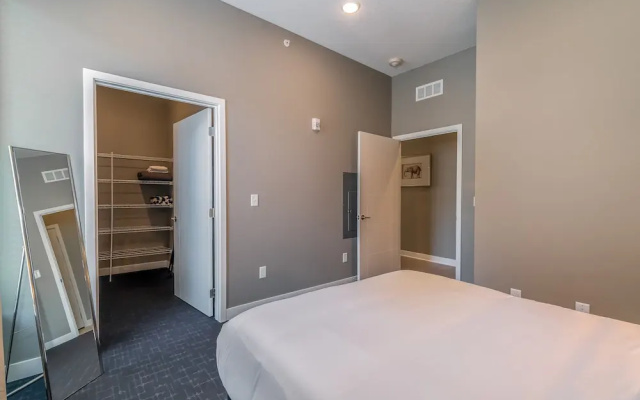 photo 2 of Kasa Des Moines Downtown Apartments