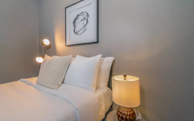 photo 3 of Kasa Des Moines Downtown Apartments