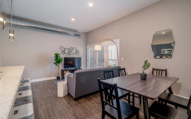 photo 4 of Kasa Des Moines Downtown Apartments