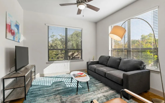 photo 5 of Kasa Houston Museum District Apartments