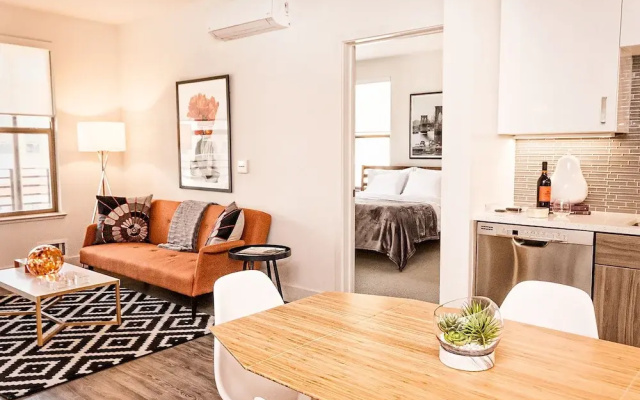 photo 4 of Kasa Menlo Park Apartments
