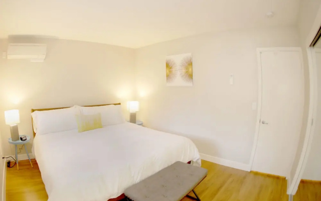 photo 3 of Kasa Mountain View Apartments