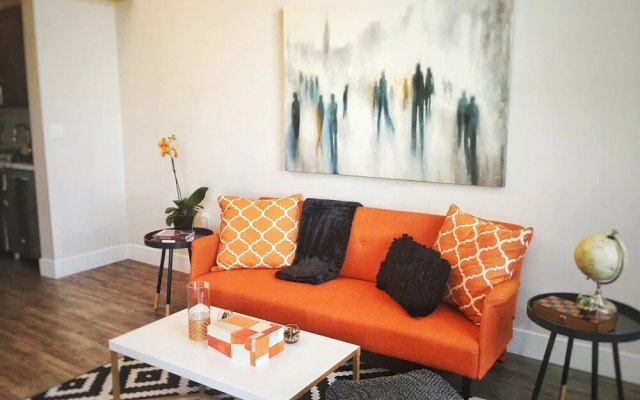 photo 4 of Kasa Redwood City Apartments