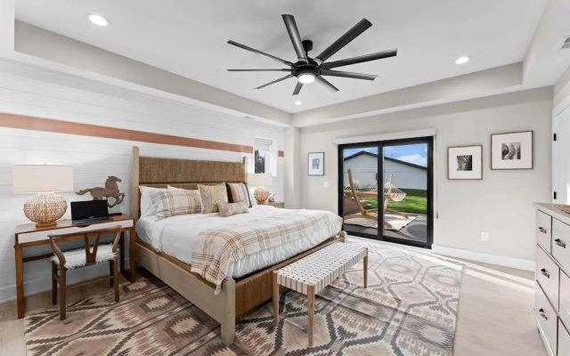 photo 4 of Keenan Beach W/beach, Heated Pool & Game Room