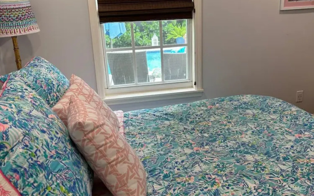 photo 5 of Key Lime Bungalow 2 BD 1 BA With Private Pool