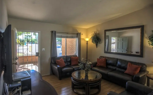 photo 3 of Tatum Gardens - 4 Bed Home - Scottsdale
