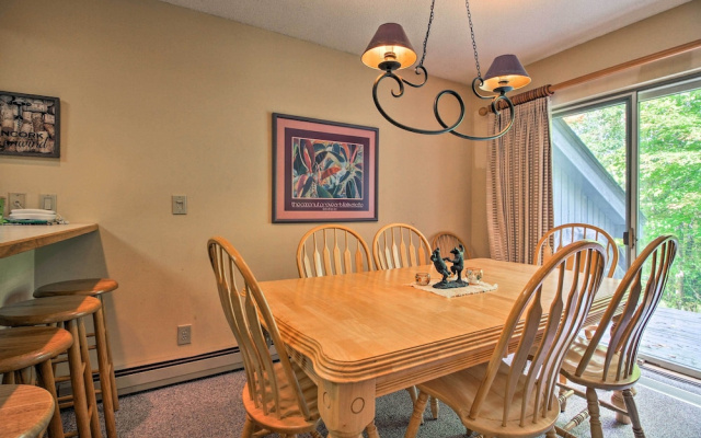 photo 3 of Killington Condo w/ Spa ~ 3 Miles to Ski Resort!