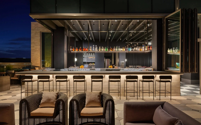 photo 3 of Kimpton Claret Hotel by IHG