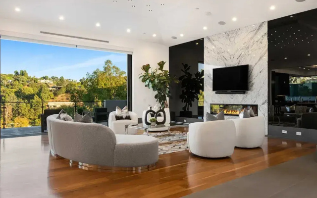 photo 3 of Kimridge Modern