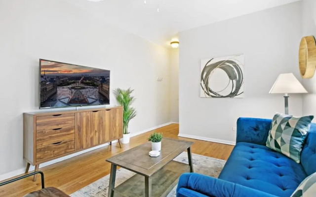 photo 5 of King Bed, Full Kitchen, Rogers Park 5mins Loyola