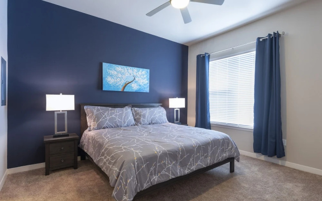 photo 2 of Luxury Med Center Fully Equipped King Sized Bed Condos
