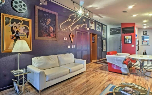 photo 2 of King Condo at Holiday Hills