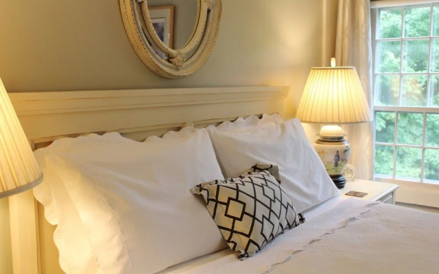 photo 4 of King Hill Inn & Kitchen