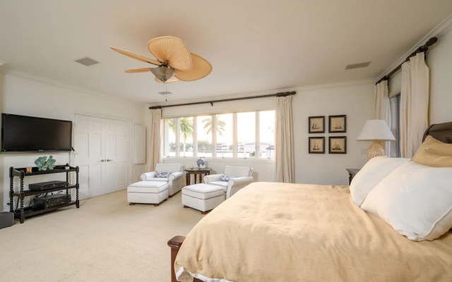 photo 5 of King Of Las Olas Waterway W/ Private Pool & Dock 5 Bedroom Home