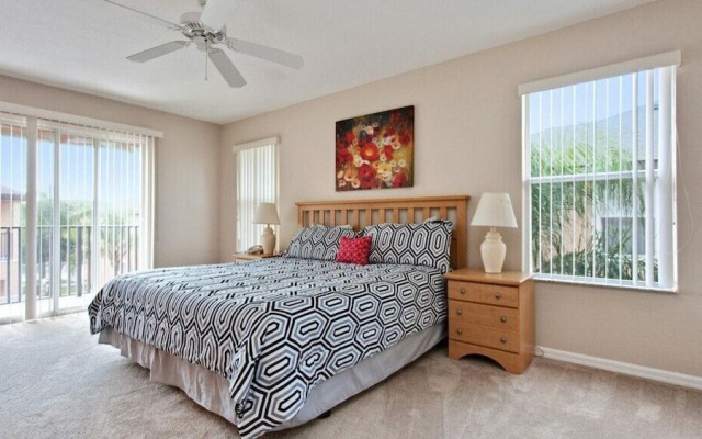 photo 4 of King Triton's Townhome at Regal Oaks