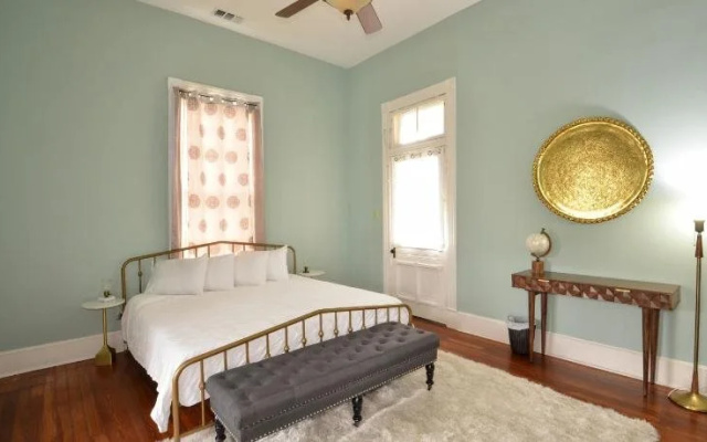 photo 3 of King William Manor
