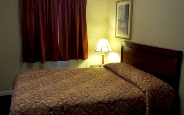 photo 5 of King's Arms Motel