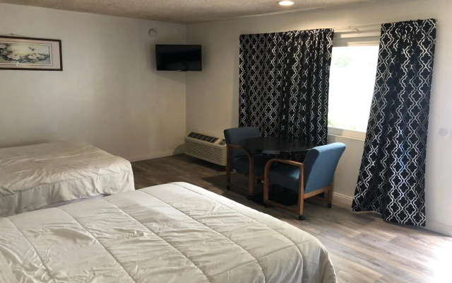 photo 2 of Kings Lodge Motel