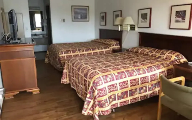 photo 3 of Kings Motor Inn