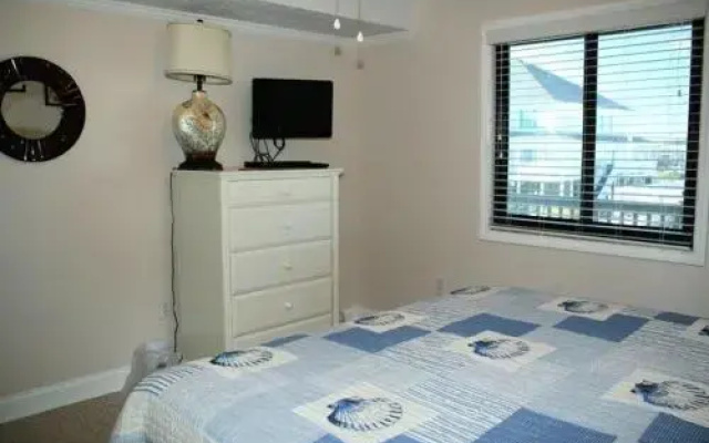 photo 5 of Kings View Villas D2 by RedAwning