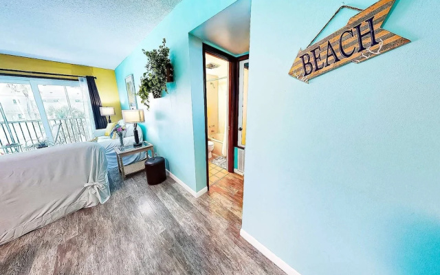 photo 3 of Kingston Arms On Lido Key 1BR