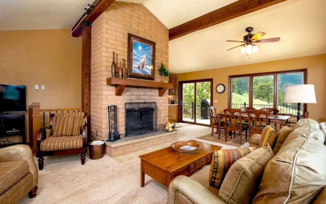 photo 4 of Kintzle Family Vacation At Windcliff 4 Bedroom Home by RedAwning