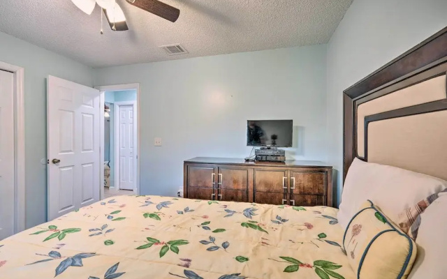 photo 3 of Kissimmee Home w/ Private Pool & Lanai