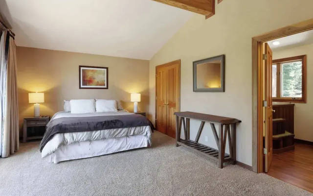 photo 2 of Kitzbuhel Paradise Sleeps 8