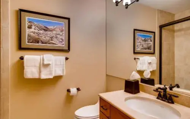 photo 5 of Kiva 235