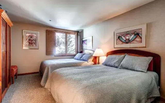 photo 5 of Kiva 428