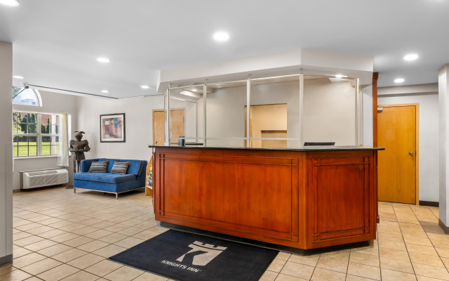 photo 2 of Knights Inn Allentown