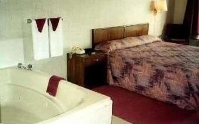 photo 2 of Twinkle Inn
