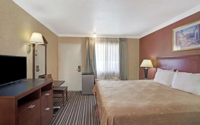 photo 5 of Buena Park Inn