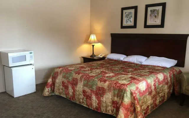 photo 2 of Knights Inn Florence