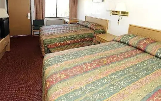 photo 5 of Knights Inn Grand Junction
