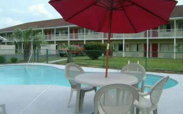 photo 4 of Knights Inn Hardeeville