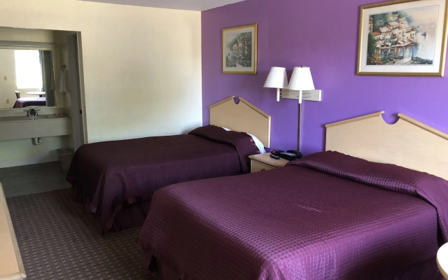 photo 5 of Jax Inn