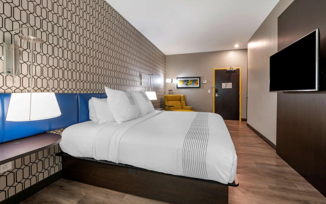 photo 4 of Lexington Hotel