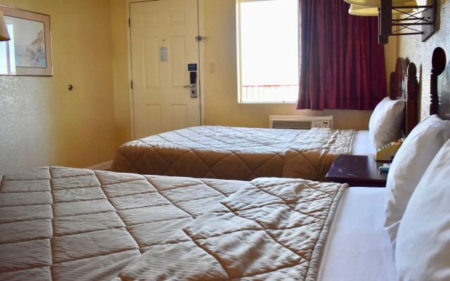 photo 3 of Knights Inn - Mesa, AZ