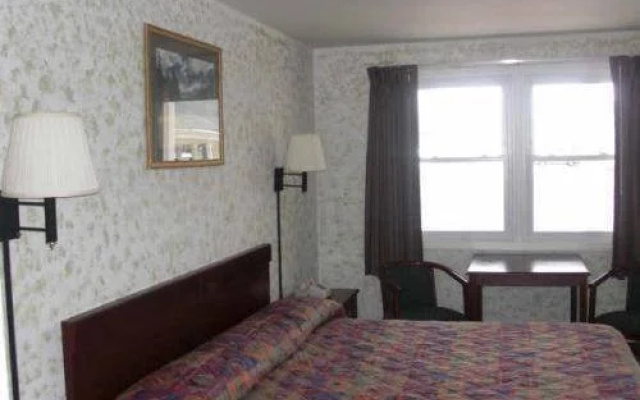 photo 5 of Knights Inn Old Saybrook