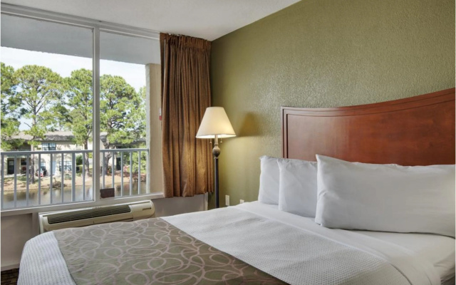 photo 3 of Baymont by Wyndham Panama City Beach
